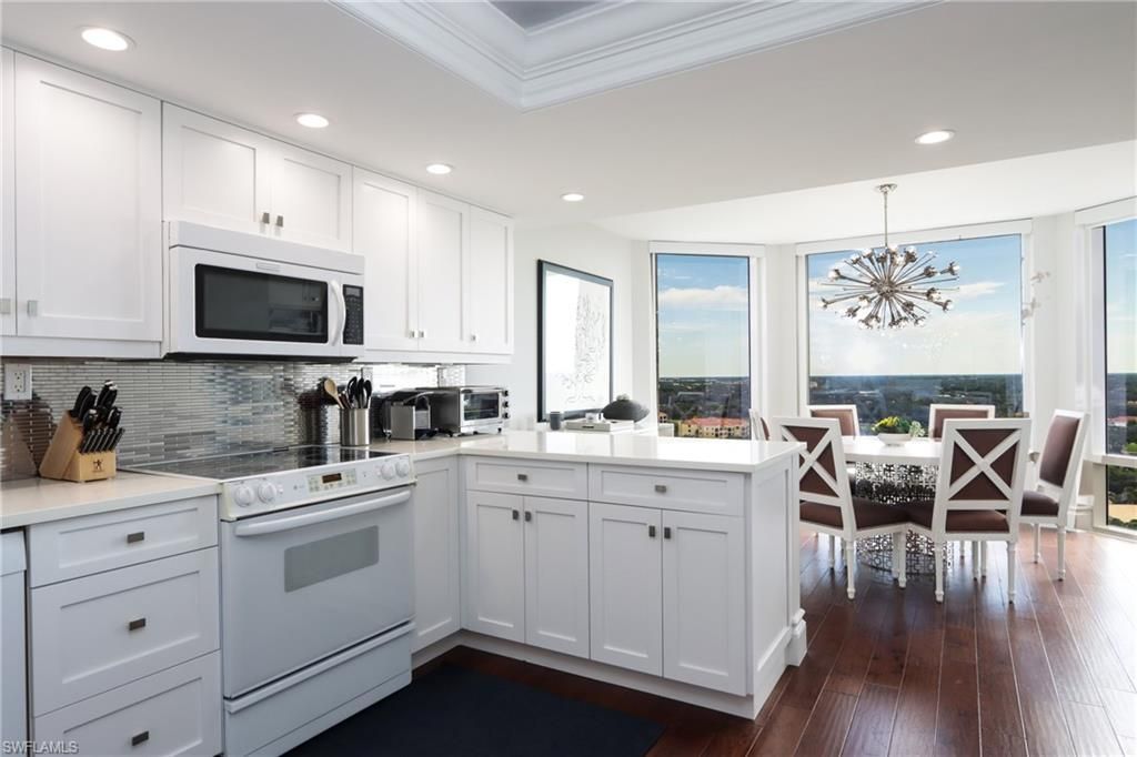 6849 Grenadier Blvd, Unit 1905, Naples, FL 34108 Photo