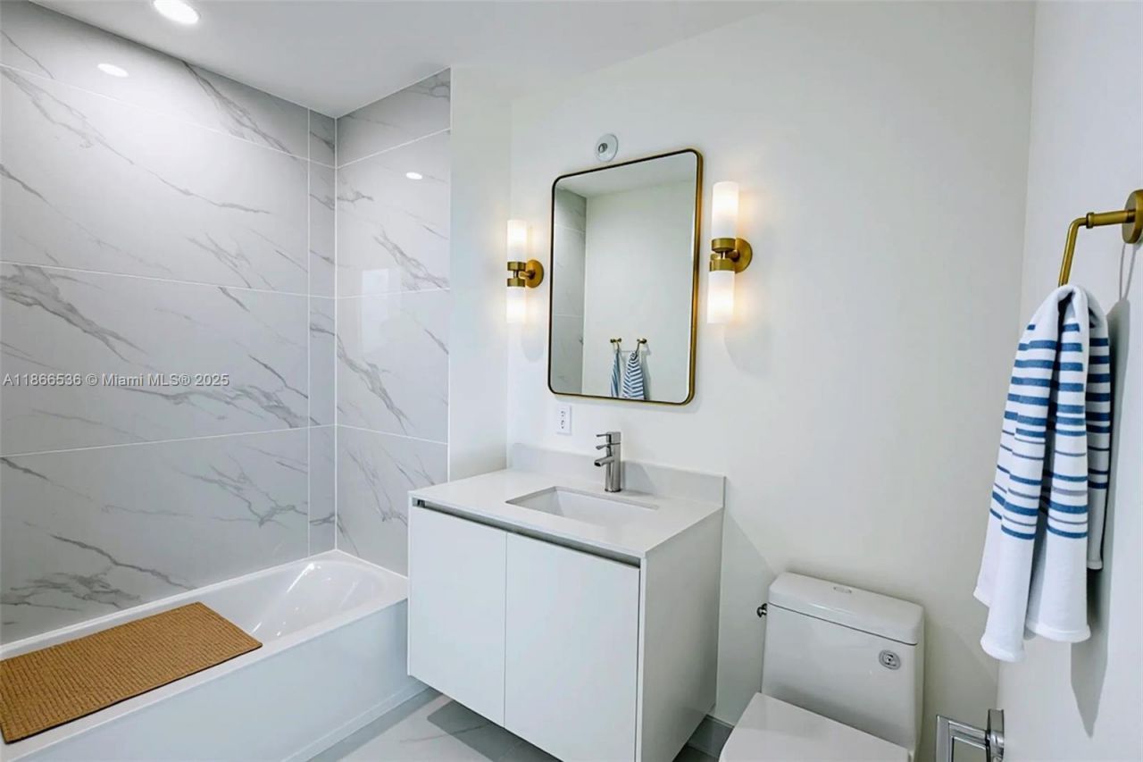 700 NE 24th St, Unit 5507, Miami, FL 33137 Photo