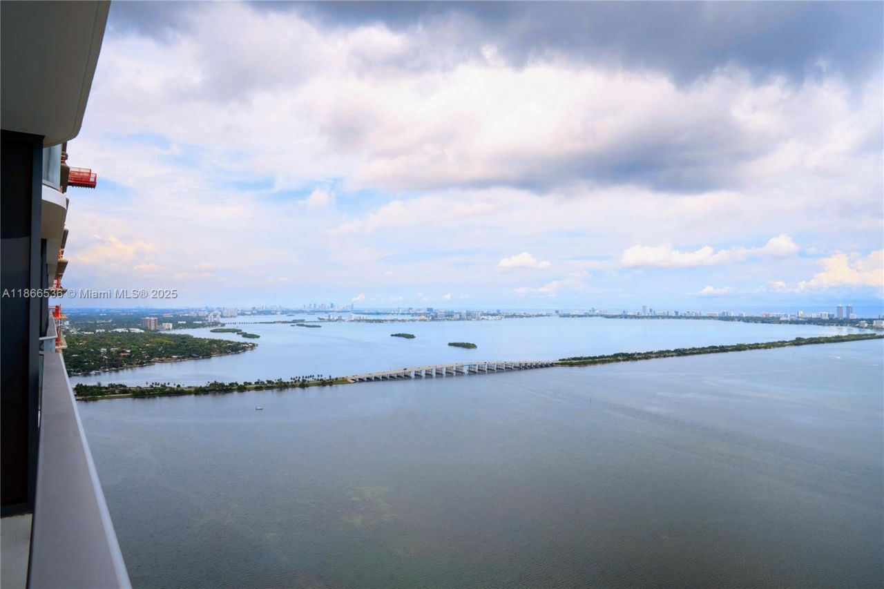 700 NE 24th St, Unit 5507, Miami, FL 33137 Photo