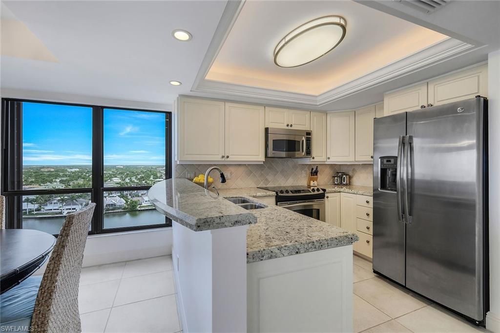 4451 Gulf Shore Blvd N, Unit 1605, Naples, FL 34103 Photo