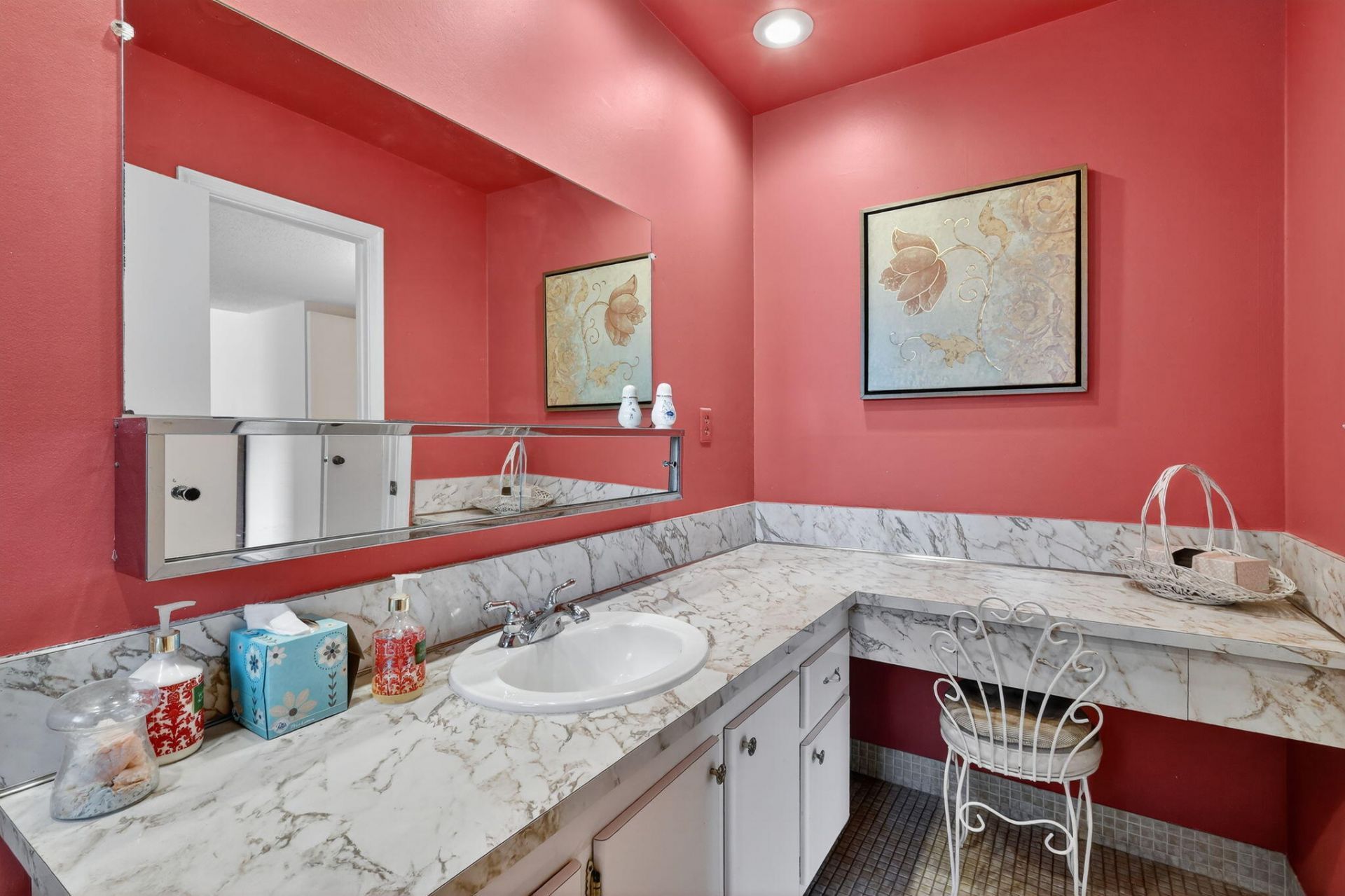 6 Greenway Village N, Unit 210, Royal Palm Beach, FL 33411 Photo