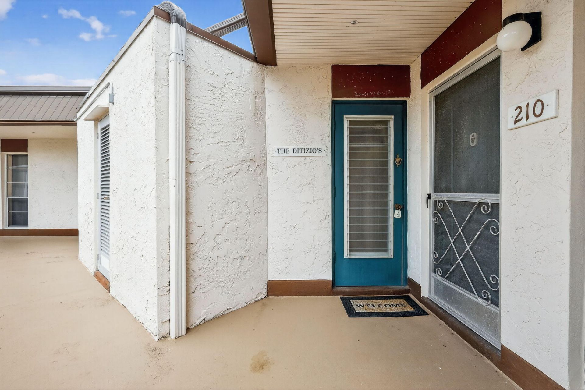 6 Greenway Village N, Unit 210, Royal Palm Beach, FL 33411 Photo