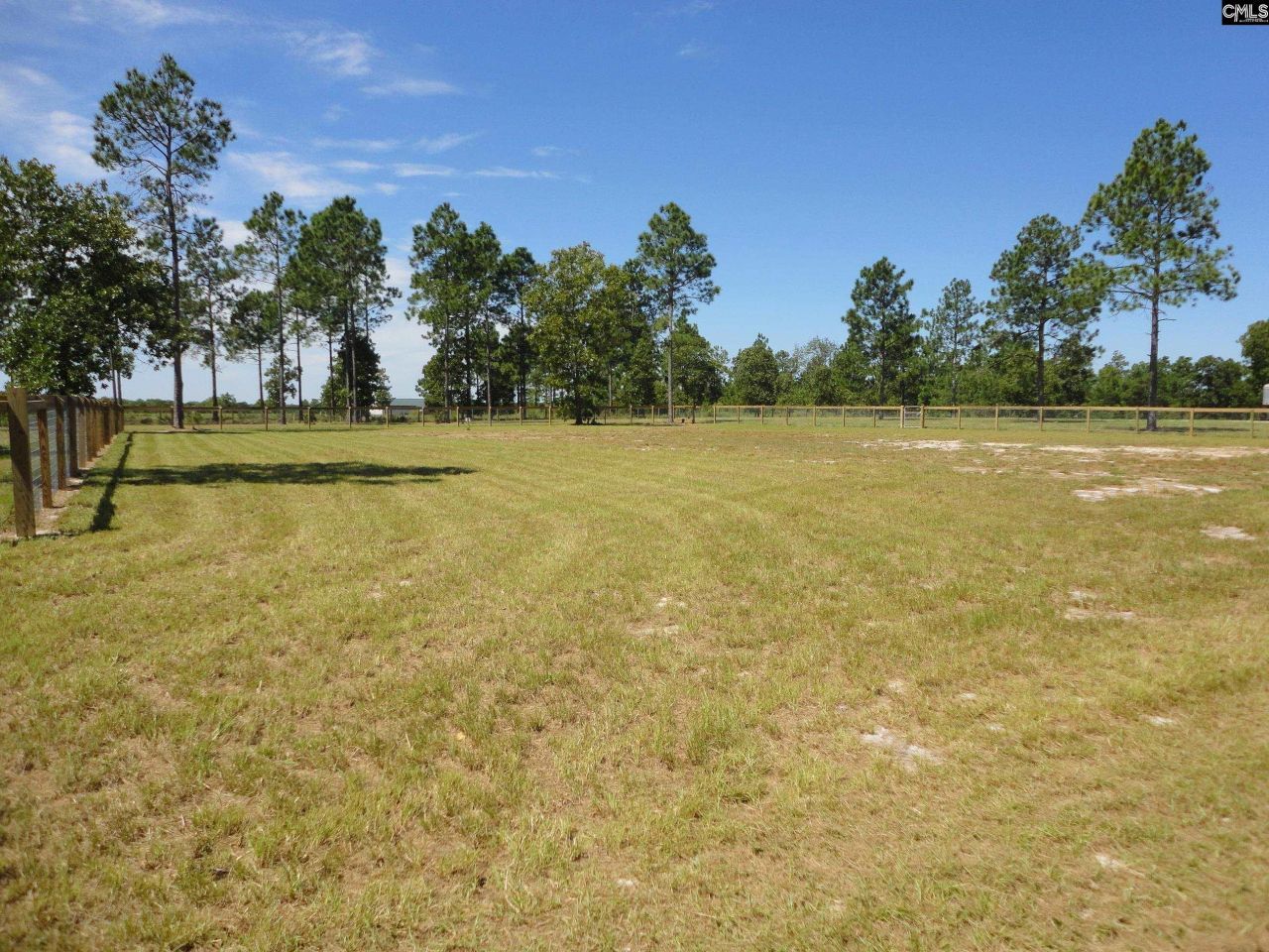 434 Hound Hollow Road Photo 18