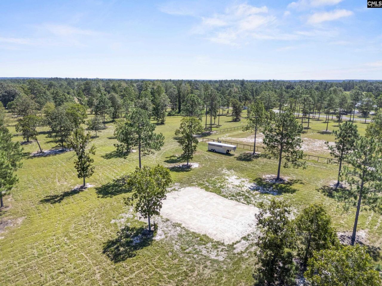 434 Hound Hollow Road Photo 30