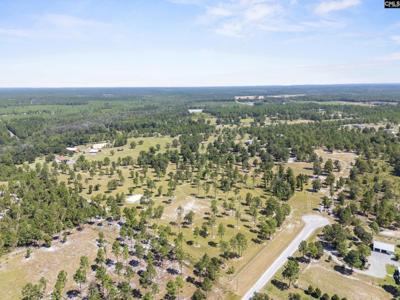 434 Hound Hollow Road Photo 31