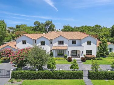 4831 S Lindhurst Avenue, Dallas, TX 75229