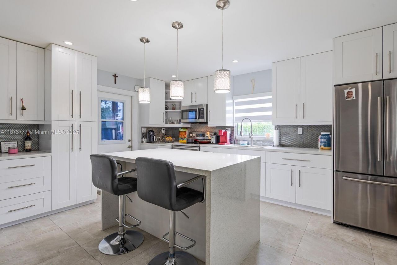 20100 SW 182nd Ave, Miami, FL 33187 Photo