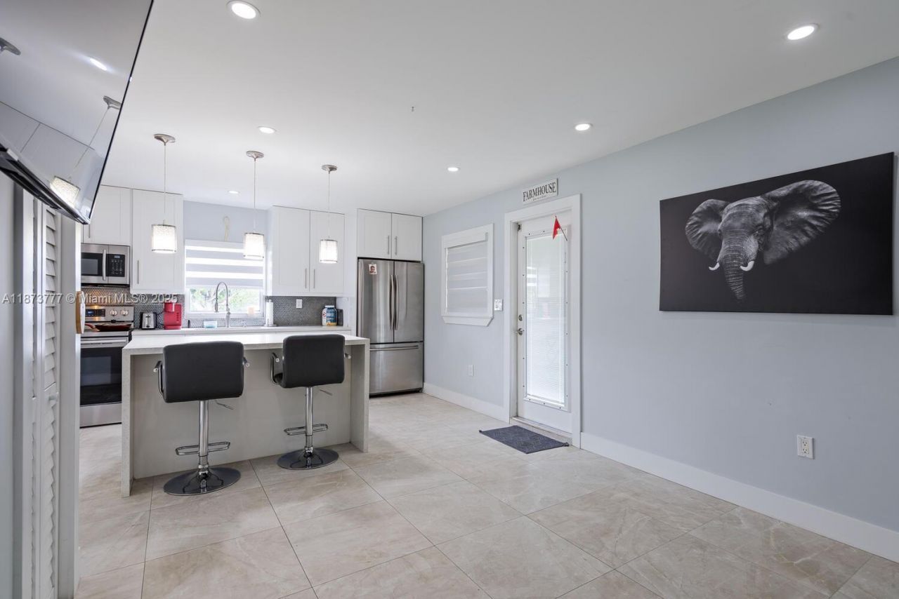 20100 SW 182nd Ave, Miami, FL 33187 Photo