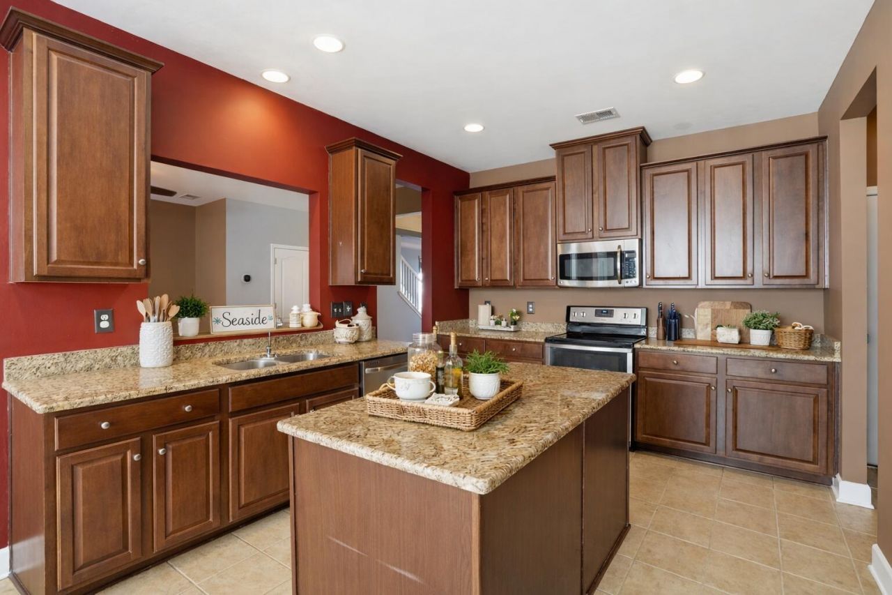 225 Berwick Drive Photo 5