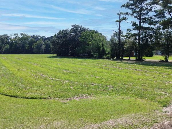 Tbd Veterans Memorial Drive, Abbeville, LA 70510
