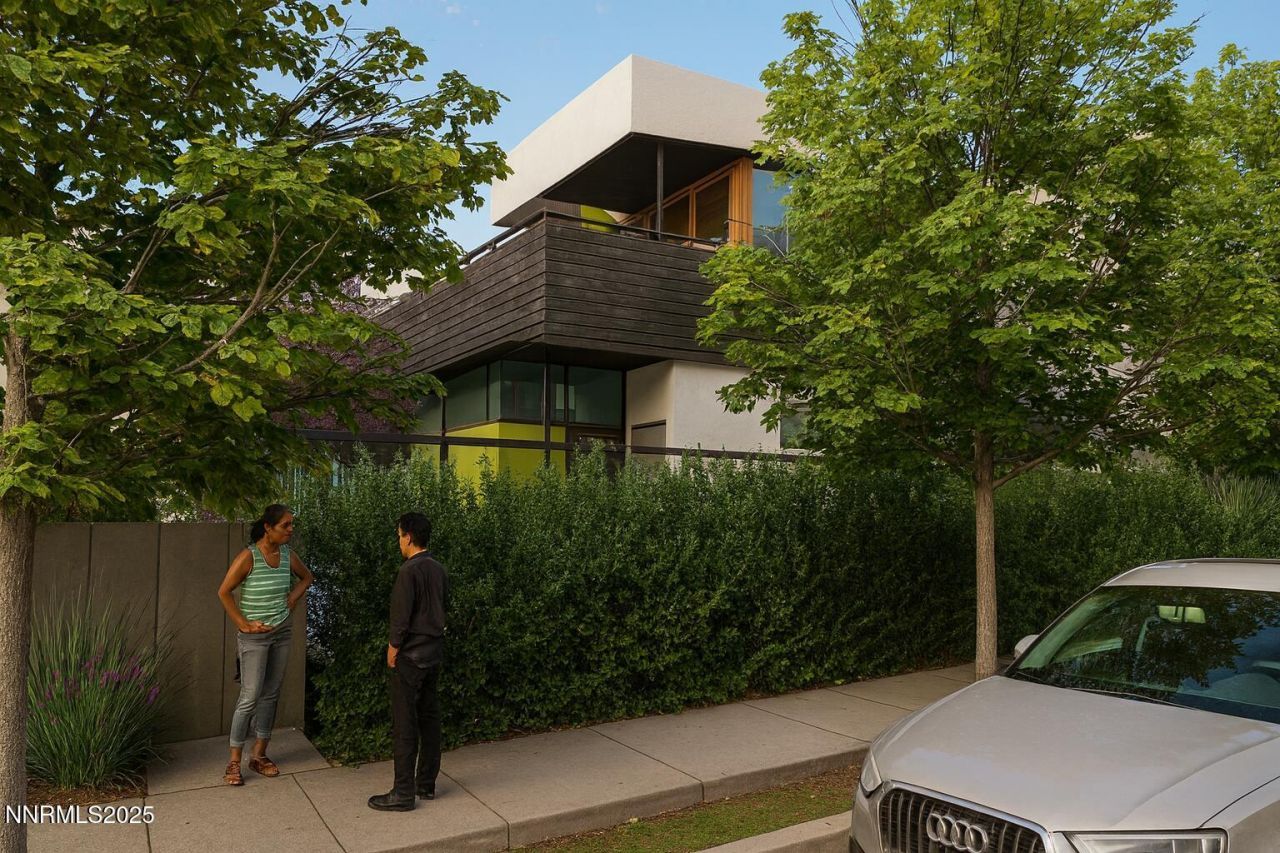 453 Cheney Street, Reno, NV 89502 Photo