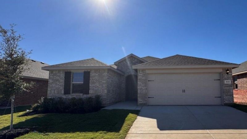 549 Marsh Street, Cleburne, TX 76033 Main Photo