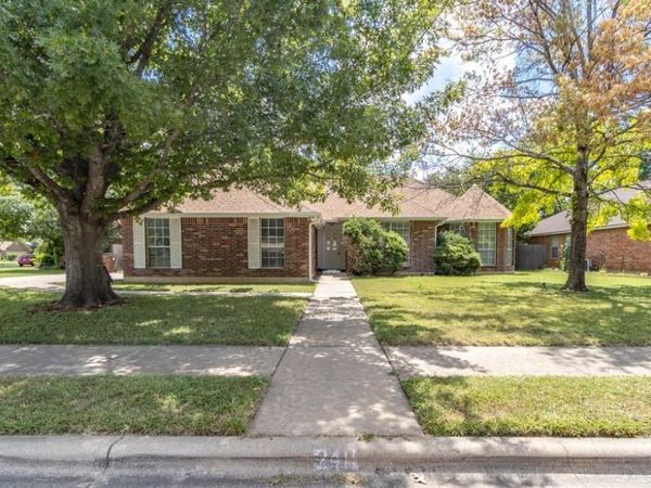2411 Raintree PATH, Round Rock, TX 78664