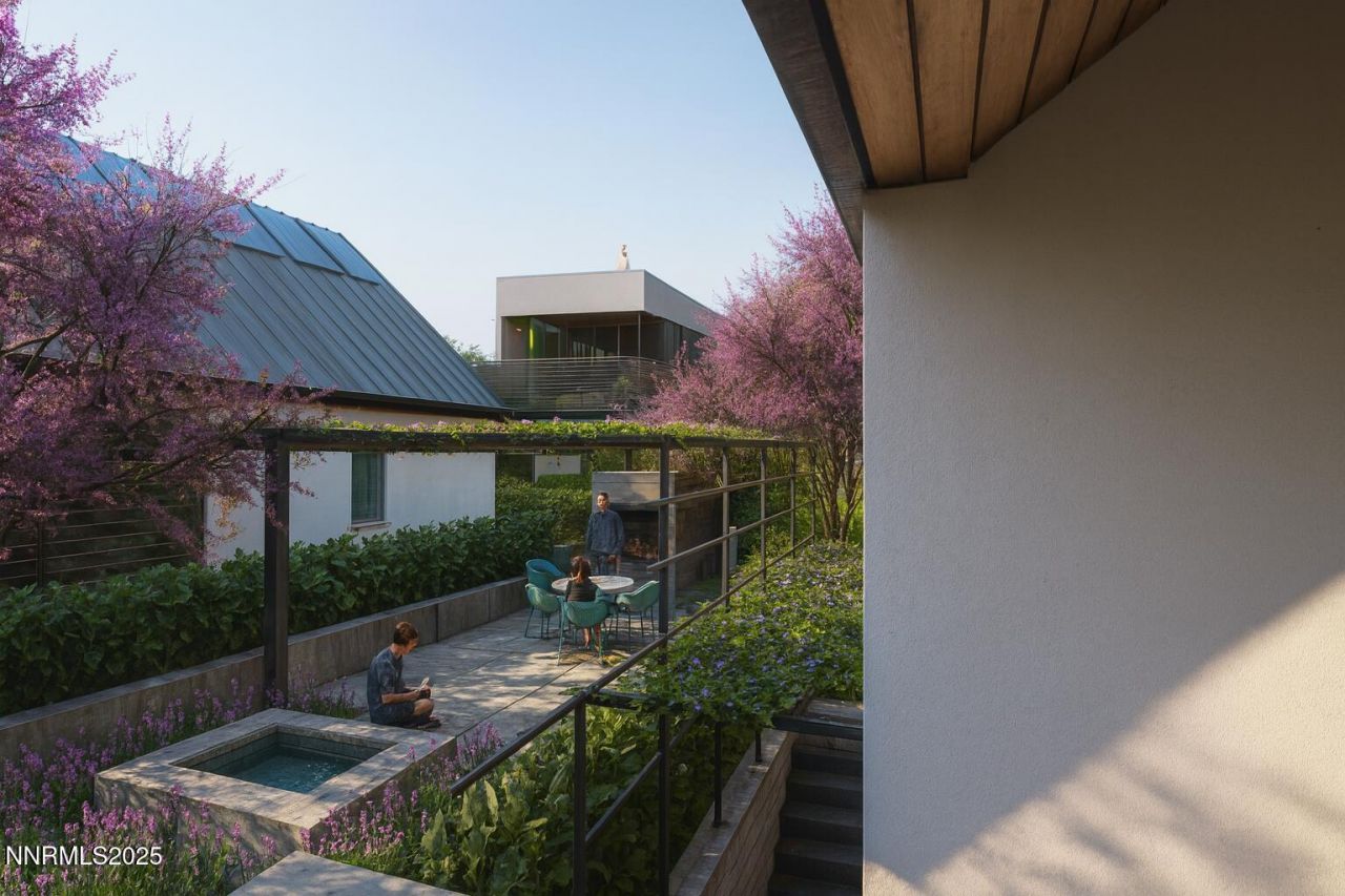 459 Cheney Street, Reno, NV 89502 Photo