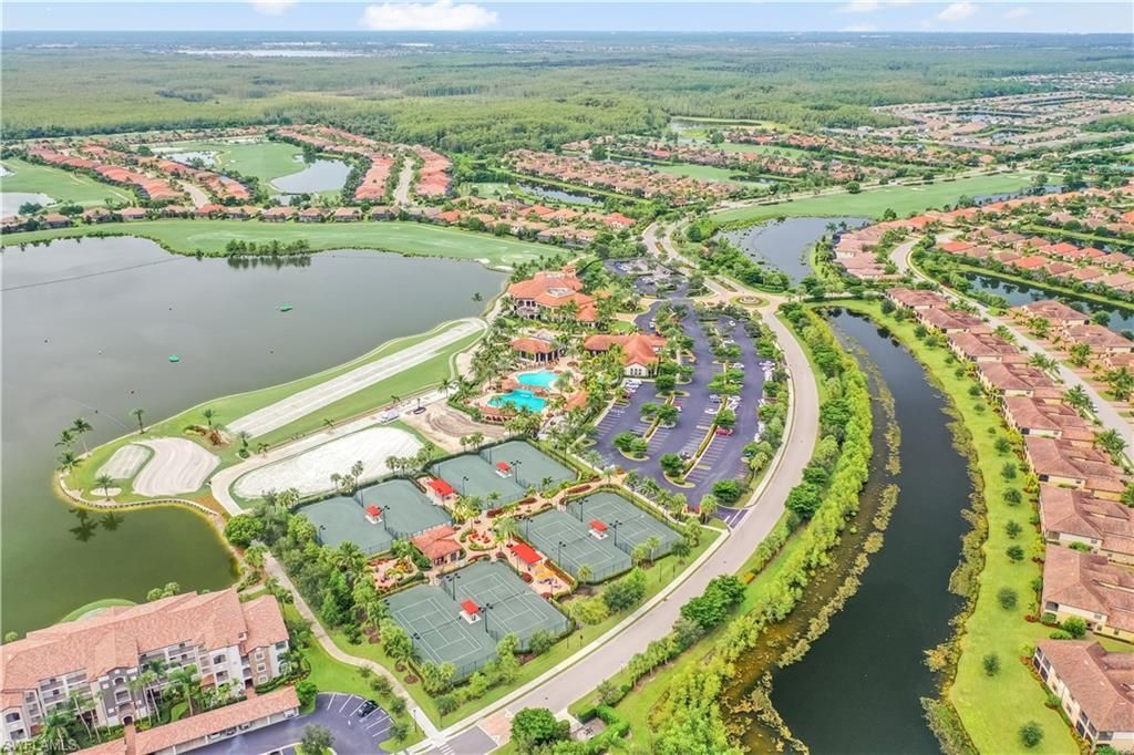 28042 Bridgetown Ct, Unit 4626, Bonita Springs, FL 34135 Photo