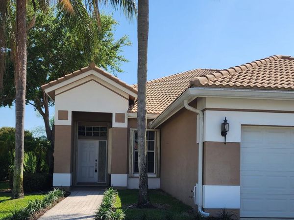 6900 Cairnwell Drive, Boynton Beach, FL 33472