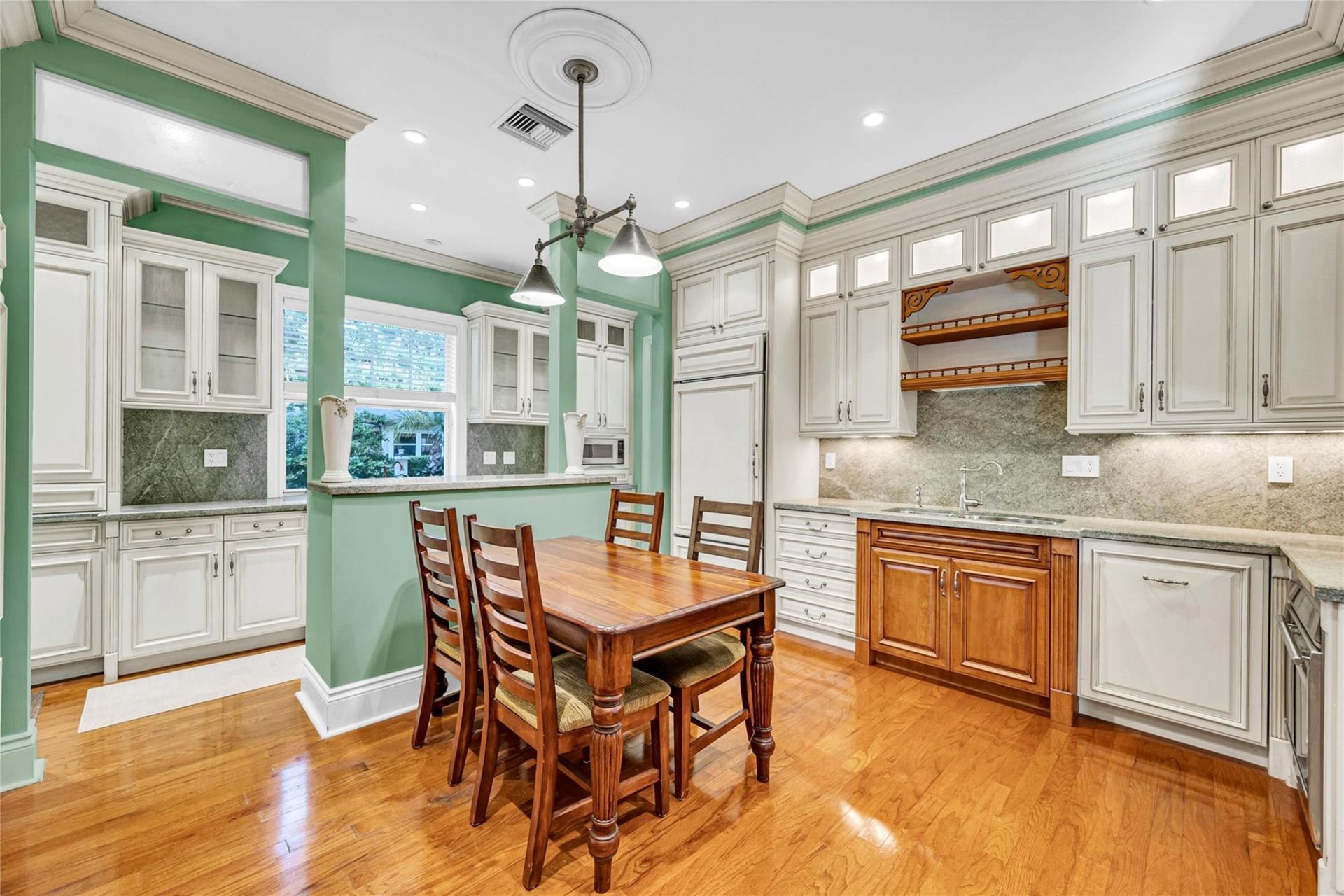 317 N Victoria Park Road, Fort Lauderdale, FL 33301 Photo