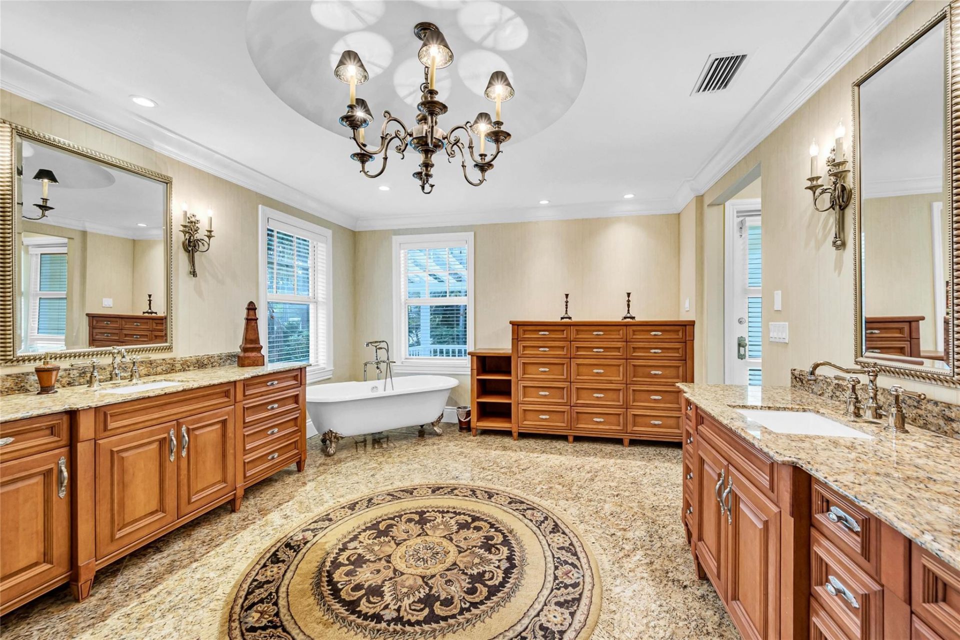 317 N Victoria Park Road, Fort Lauderdale, FL 33301 Photo