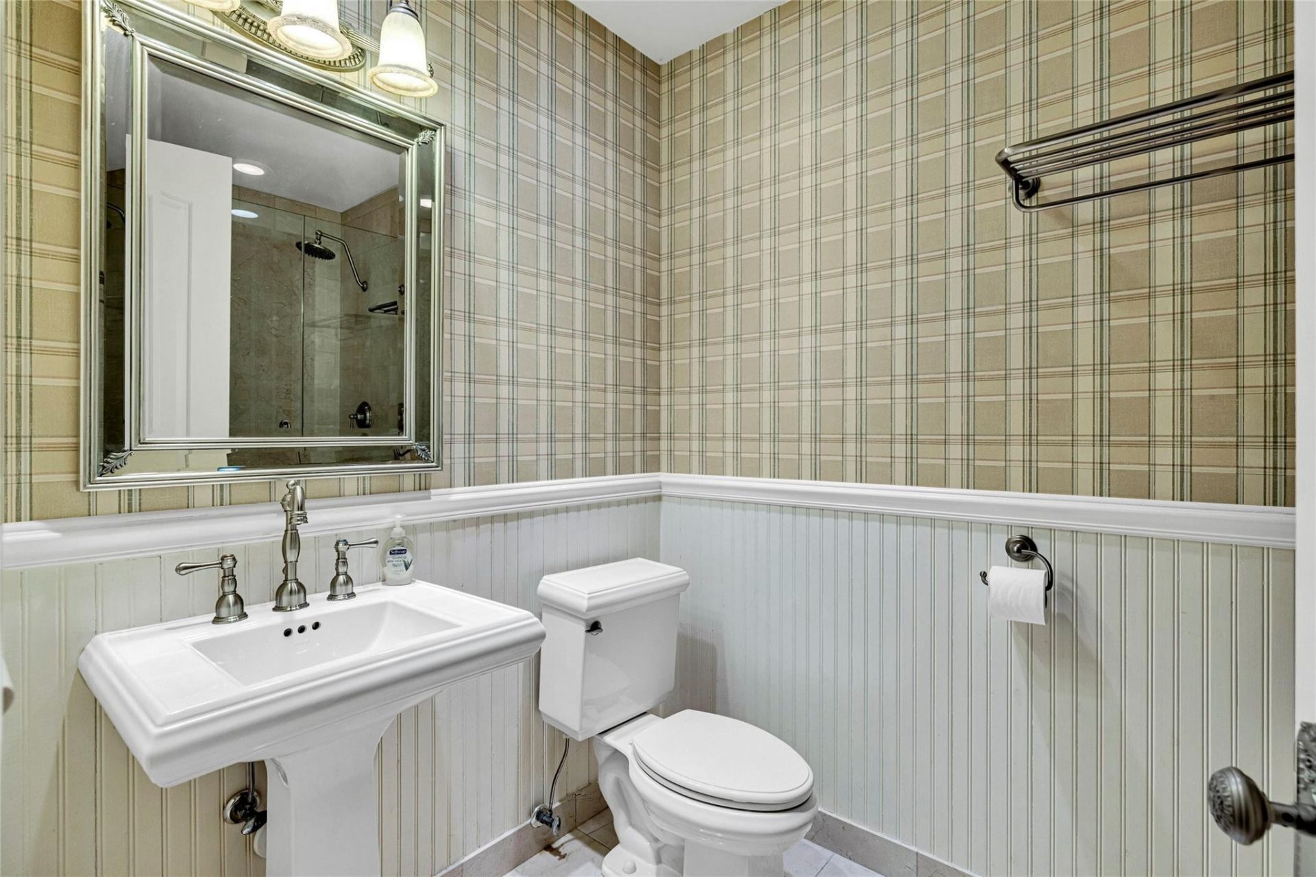 317 N Victoria Park Road, Fort Lauderdale, FL 33301 Photo