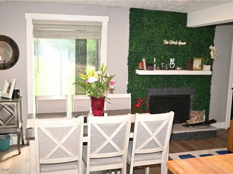 1561 Treetop Trail, Unit B, Akron, OH 44313 Photo 7