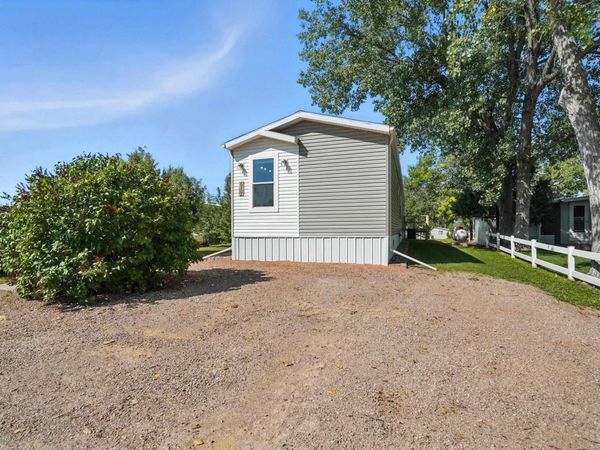 517 ANTELOPE ST, Wall, SD 57790