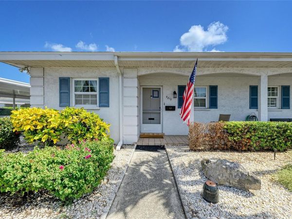 9810 DORADO AVENUE, Unit 9810, BRADENTON, FL 34210