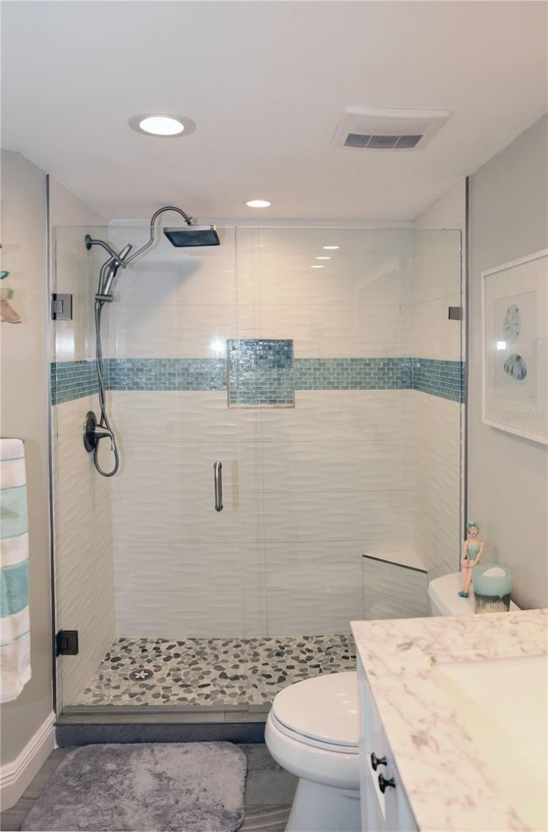 4900 Brittany Drive S, Unit 811, Saint Petersburg, FL 33715 Photo