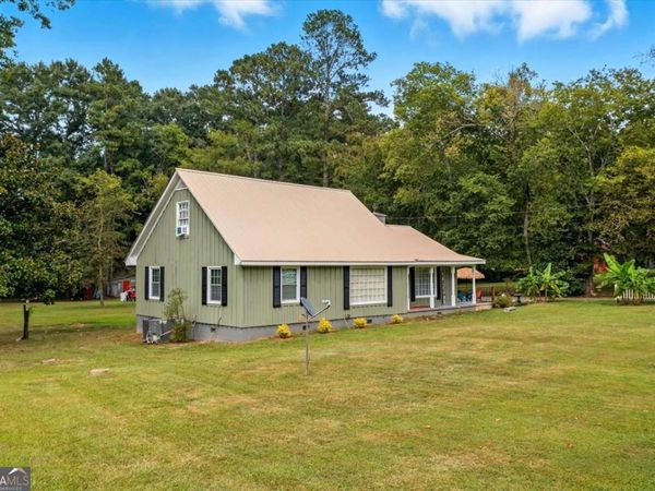 241 Riverbend Drive, Plainville, GA 30733