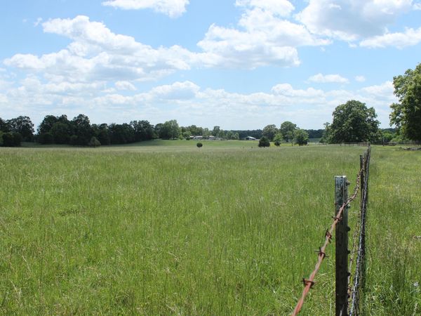 2231 W Highway, Thayer, MO 65791