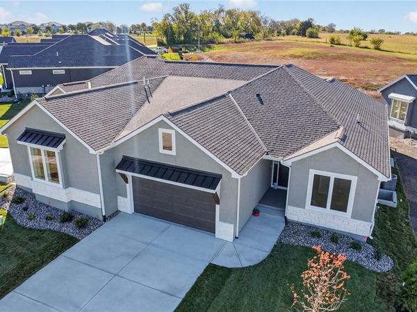 11560 S Olathe View Road, Olathe, KS 66061