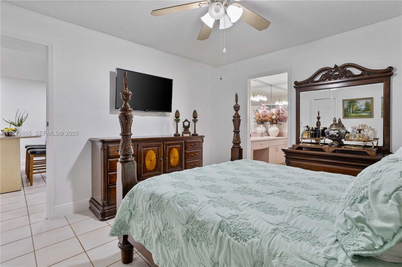 7801 SW 9th Ter, Miami, FL 33144 Photo