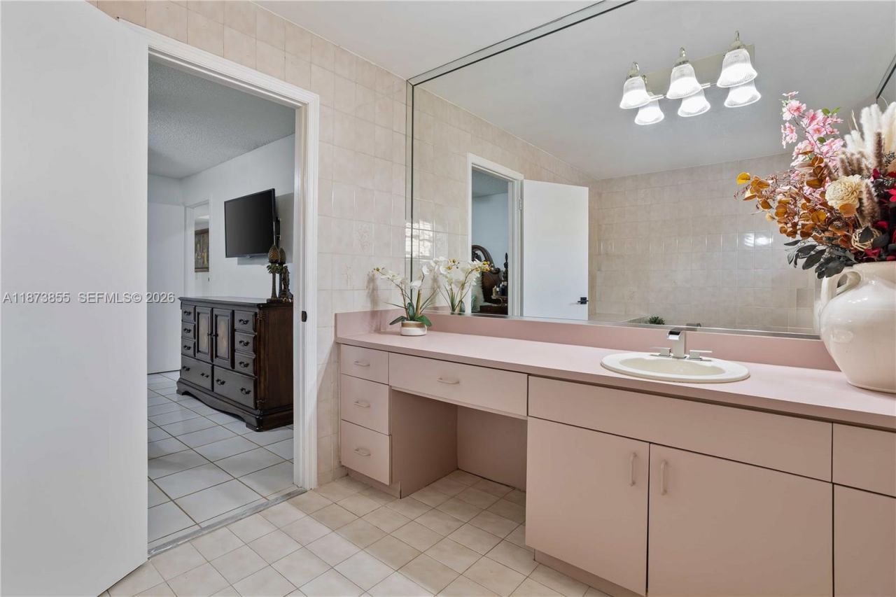 7801 SW 9th Ter, Miami, FL 33144 Photo