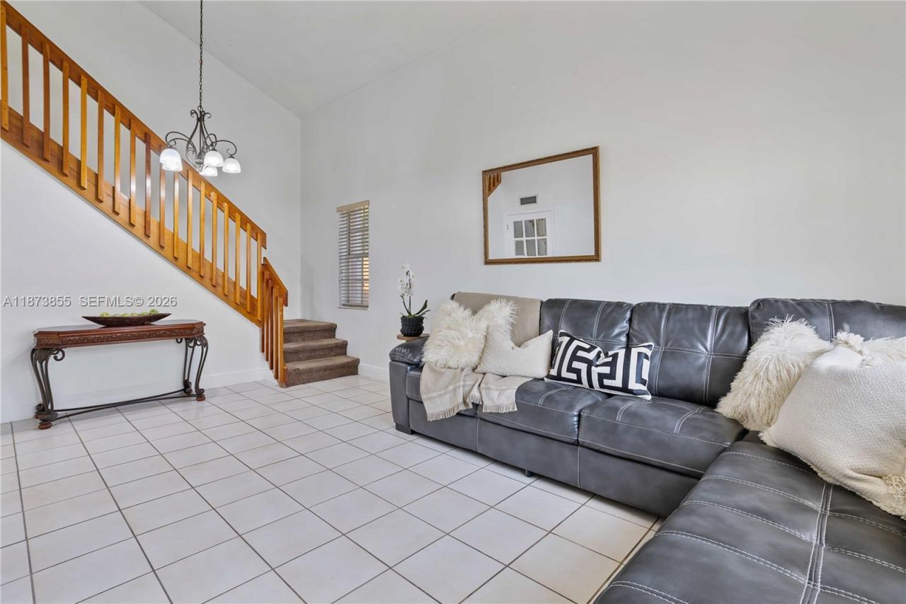 7801 SW 9th Ter, Miami, FL 33144 Photo