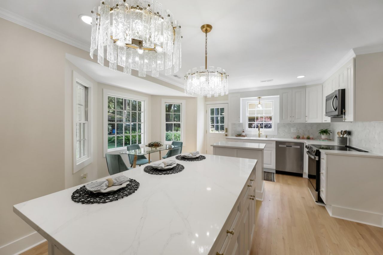 122 Pinewood Drive Photo 9