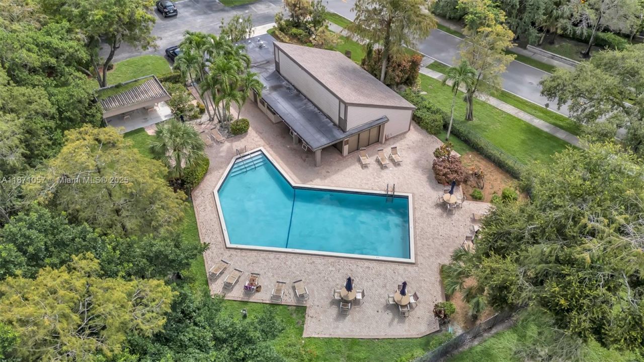 4514 NW 20th St, Unit 477, Coconut Creek, FL 33066 Photo