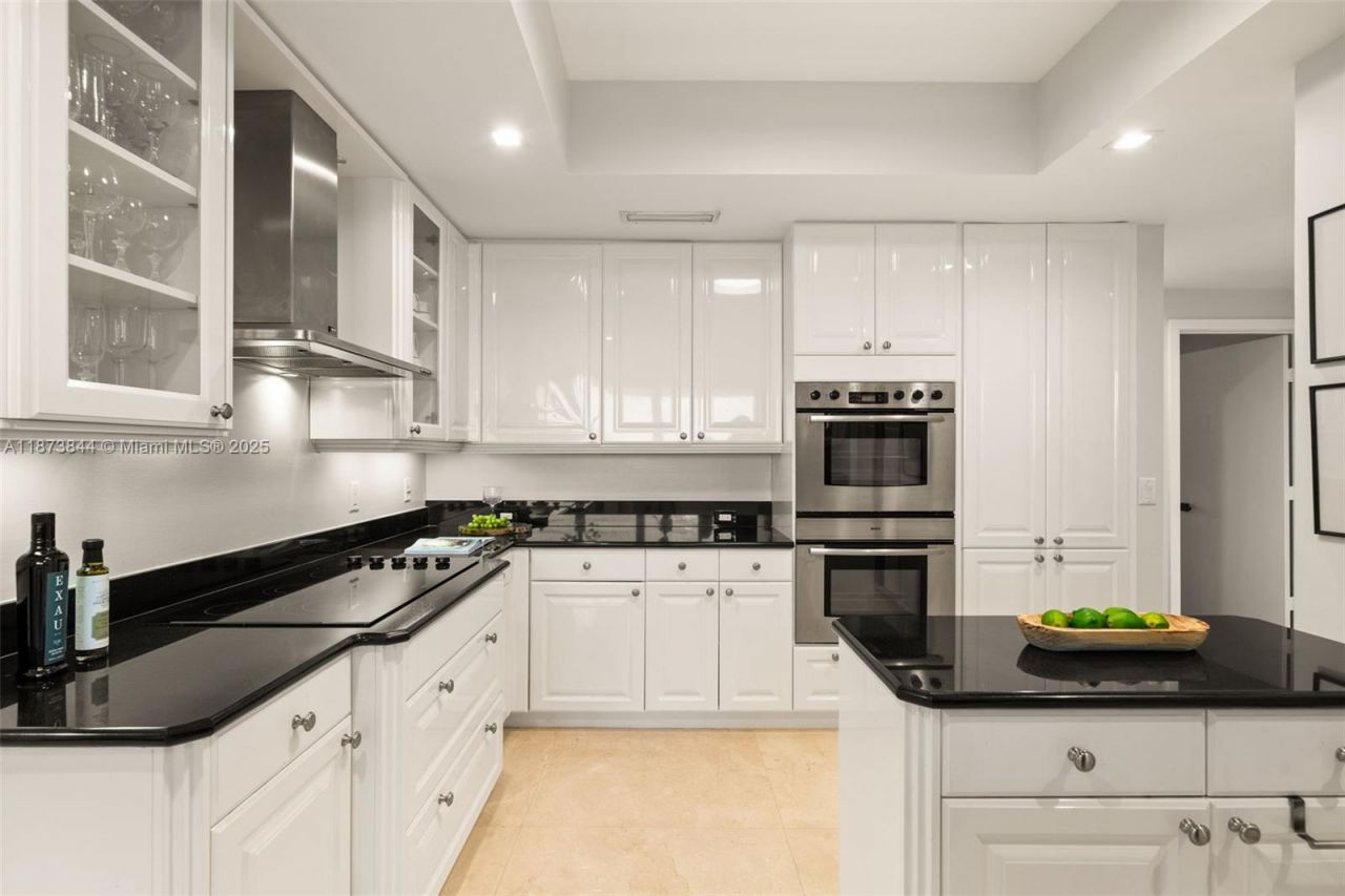 21200 Point Pl, Unit 1102, Aventura, FL 33180 Photo