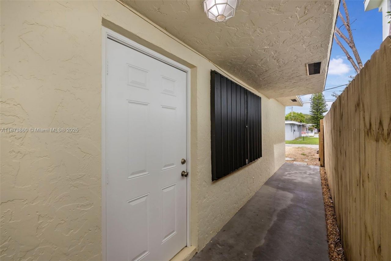 2033 Dewey St, Hollywood, FL 33020 Photo