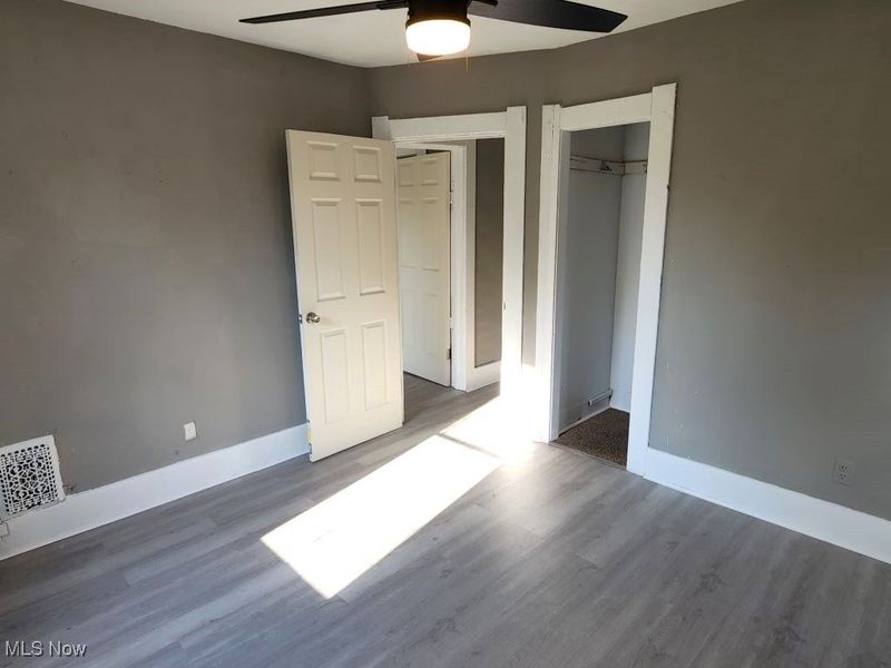 983 E 141st Street, Cleveland, OH 44110 Photo 26