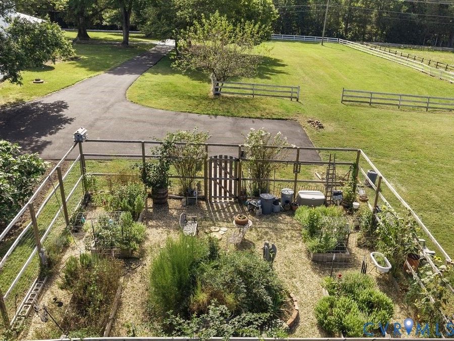 Property Image 38