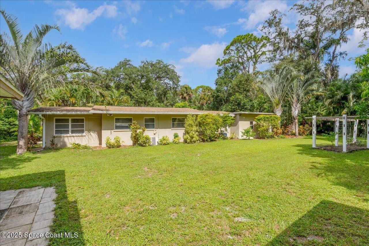 544 S Wildwood Lane, Melbourne Village, FL 32904 Photo