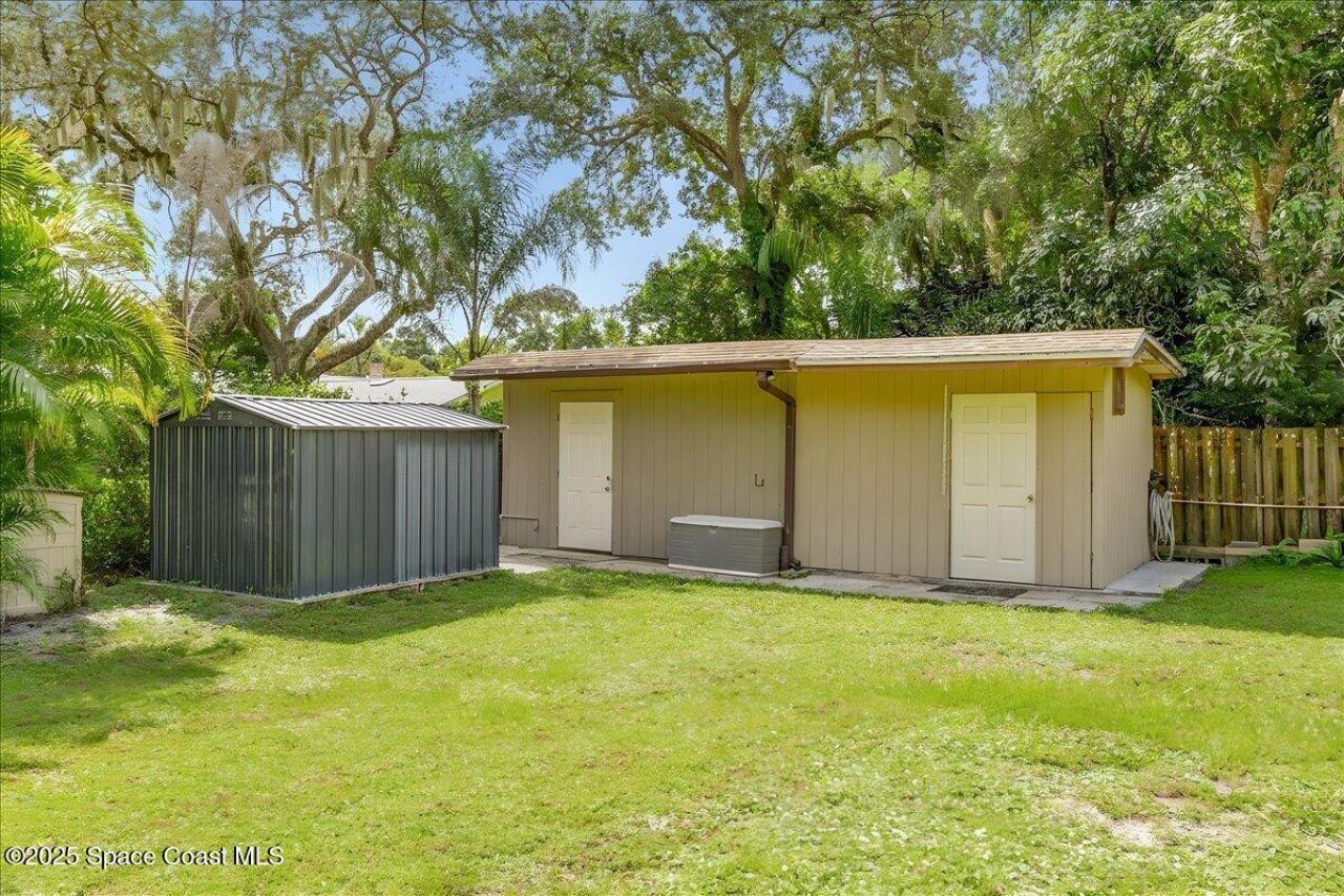 544 S Wildwood Lane, Melbourne Village, FL 32904 Photo