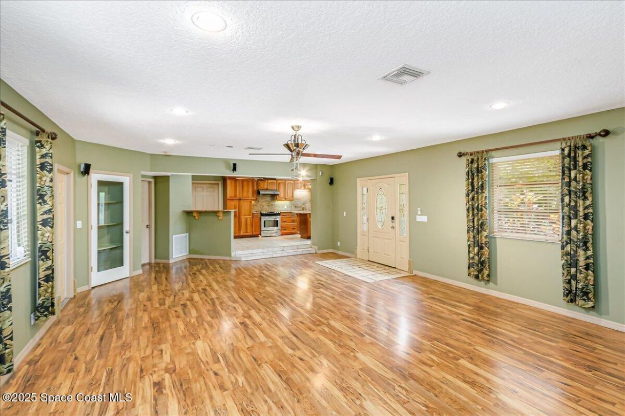 544 S Wildwood Lane, Melbourne Village, FL 32904 Photo