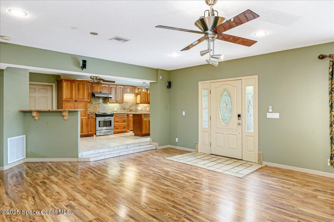 544 S Wildwood Lane, Melbourne Village, FL 32904 Photo