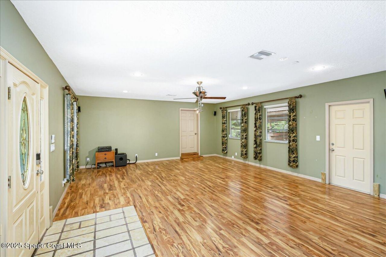 544 S Wildwood Lane, Melbourne Village, FL 32904 Photo