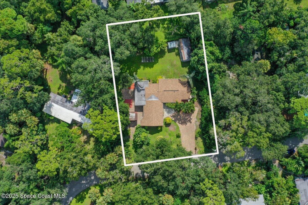 544 S Wildwood Lane, Melbourne Village, FL 32904 Photo