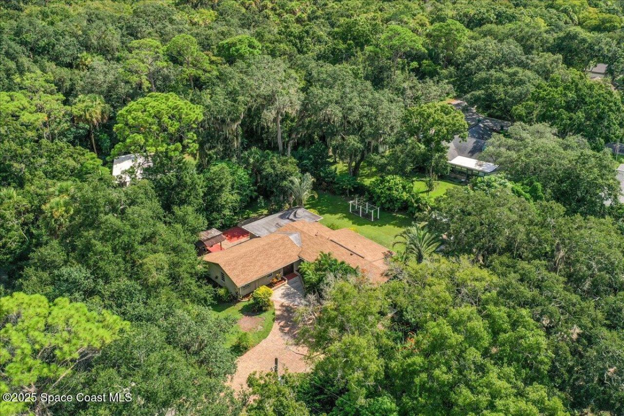 544 S Wildwood Lane, Melbourne Village, FL 32904 Photo