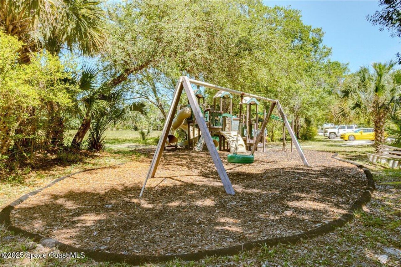 544 S Wildwood Lane, Melbourne Village, FL 32904 Photo