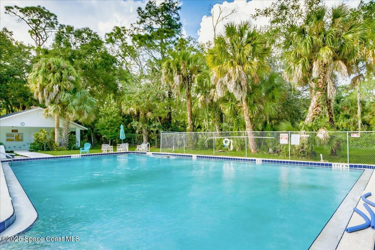 544 S Wildwood Lane, Melbourne Village, FL 32904 Photo