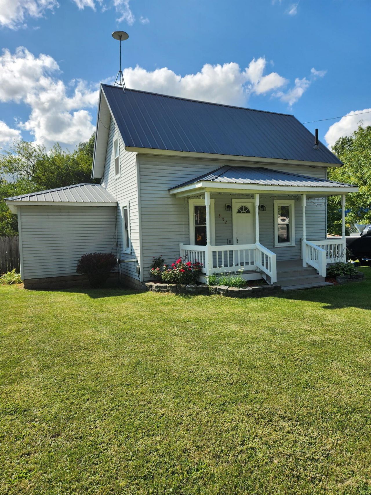 802 Parker Street, Crystal, MI 48818 Main Photo