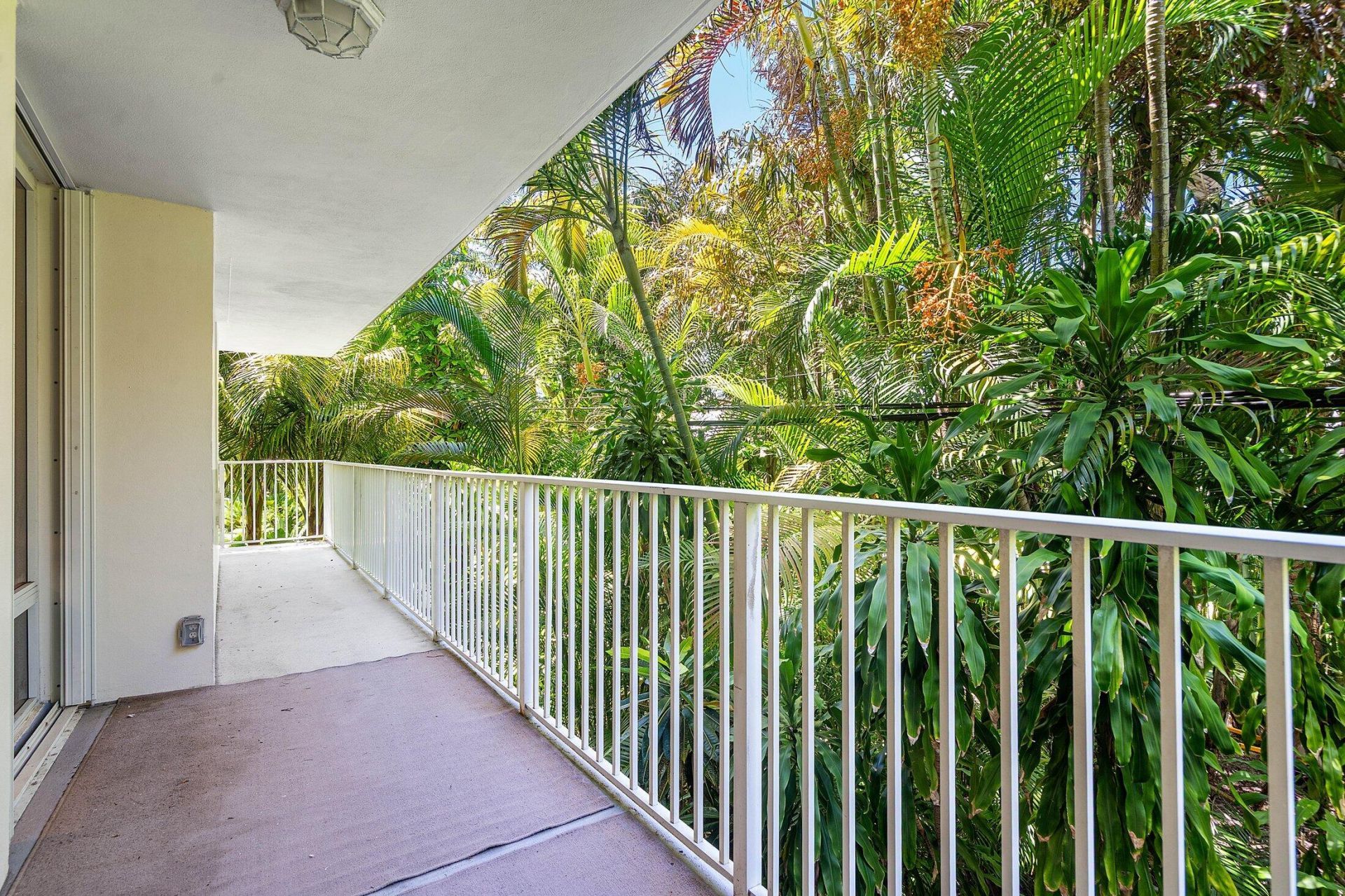 223 Atlantic Avenue, Unit D2, Palm Beach, FL 33480 Photo